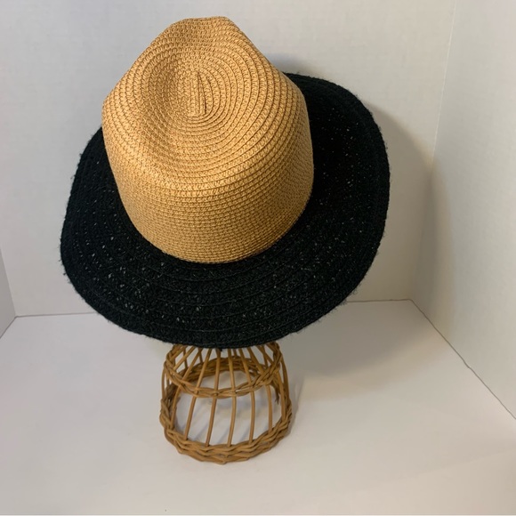 D&Y Black and Tan Paper Hat - Picture 2 of 9